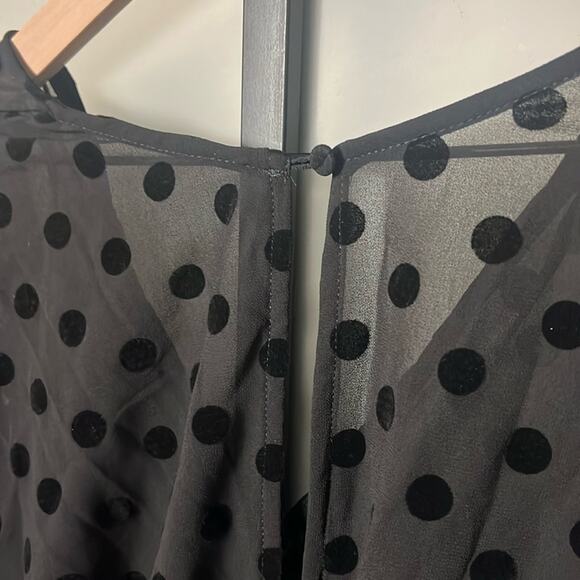 NWT Unique Vintage Swiss Dot Dress Size 1X - Picture 5 of 8